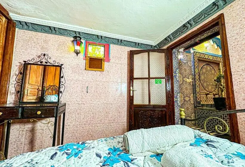 اتاق استاندارد با سرویس بهداشتی مشترک, Hostel Speakeasy Fes