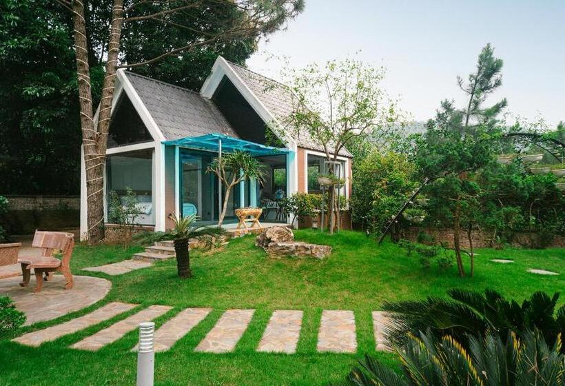 غرفة قياسية رباعية, Pine Ring Villa