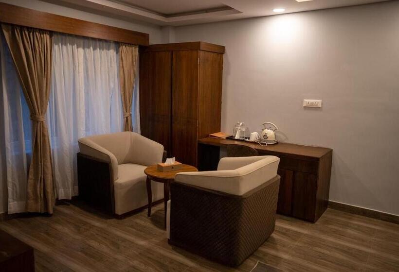 Quarto Deluxe Cama King, Monalisa Kathmandu Pvt. Ltd