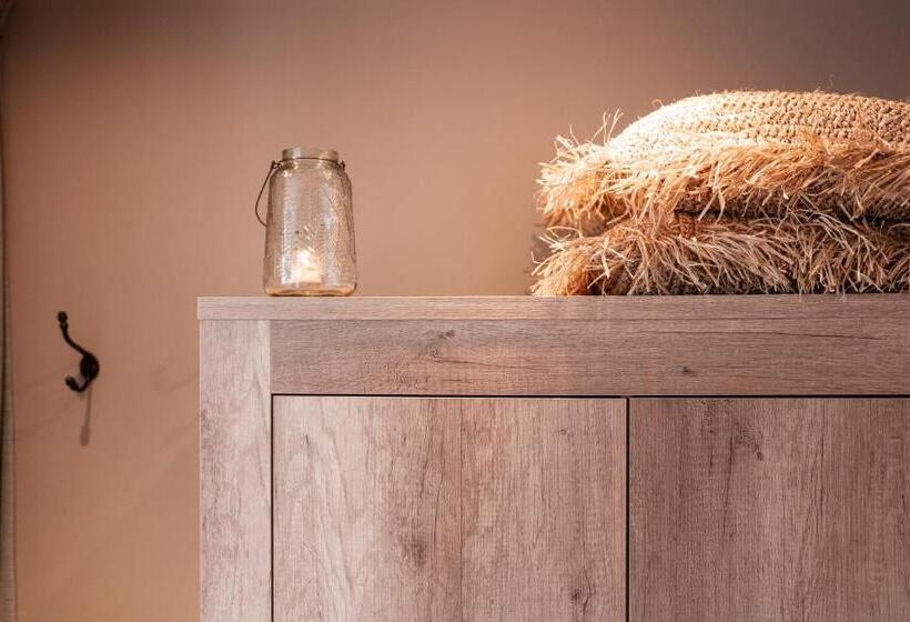 Номер Deluxe Кровать Кинг, Boutique Bb De Oude Melkwinkel