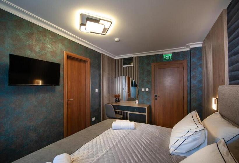 اتاق استاندارد, Kralj