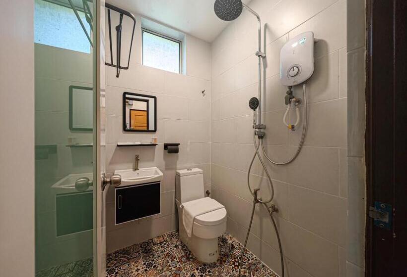 디럭스 룸, Mulyo