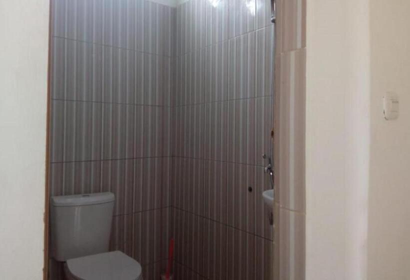 غرفة قياسية, Oyo 93850 Njy House Syariah