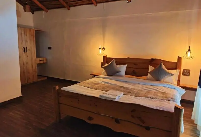 デラックスルーム, The Farm Cottages Nainital