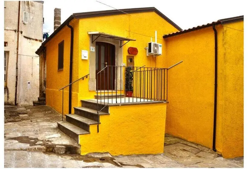 Perhehuone Vuoristonäkymä, B&b La Bella Vista