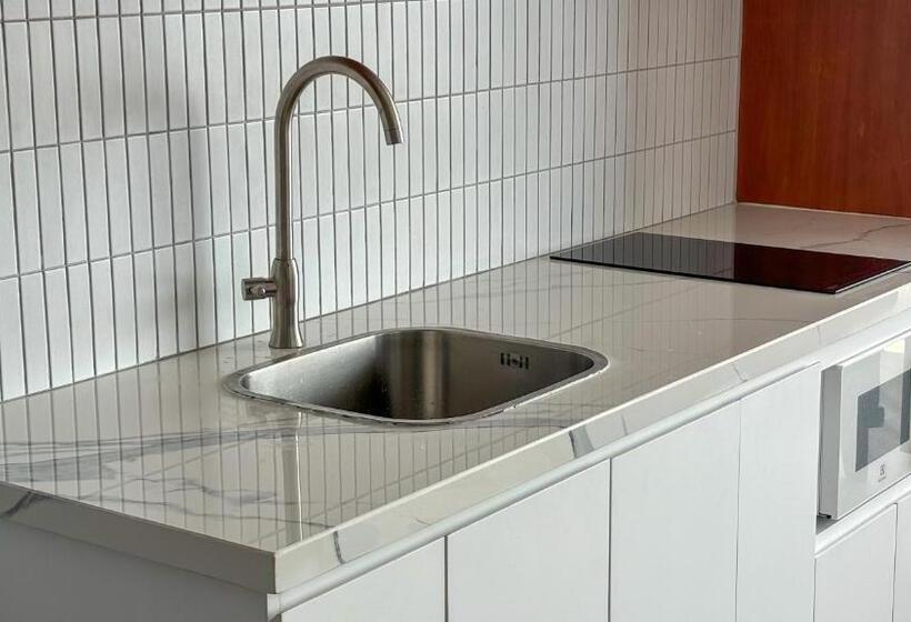 آپارتمان 1 خوابه, Cerises Home