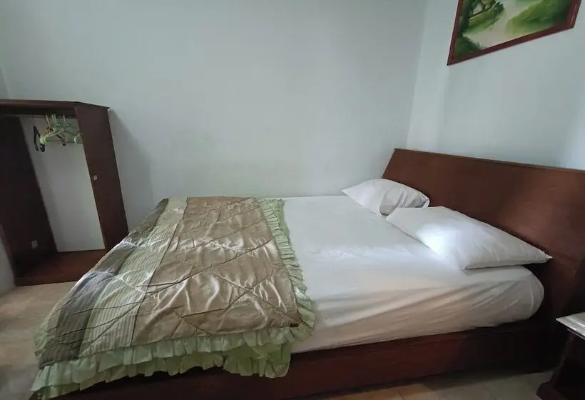 デラックスルーム, Oyo 93826 Cprc Inn Serpong