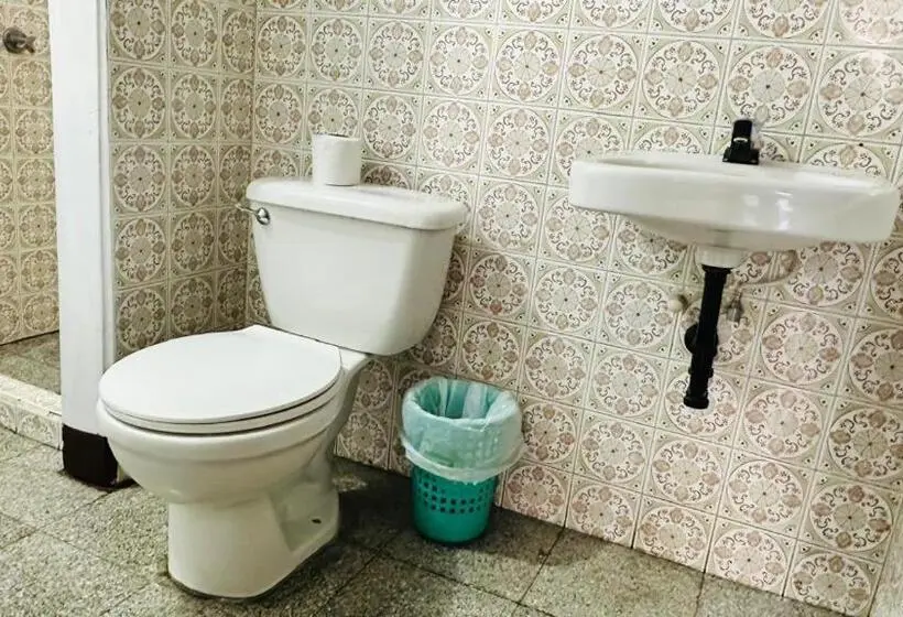 اتاق استاندارد, Royal Palace Hostal