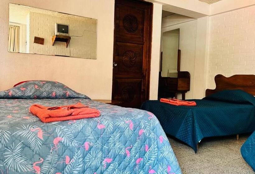 اتاق استاندارد, Royal Palace Hostal