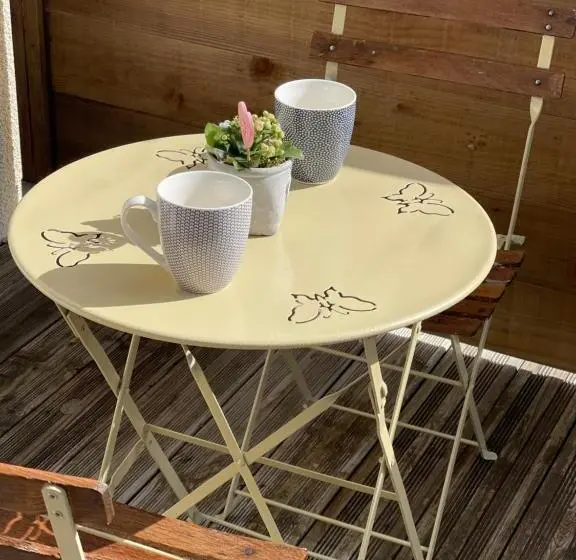Standardzimmer mit Terrasse, Le Caux ´sy