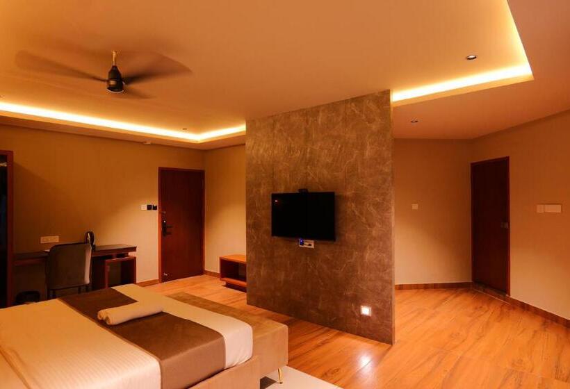 キングサイズベッドのスタンダードルーム, Classico International