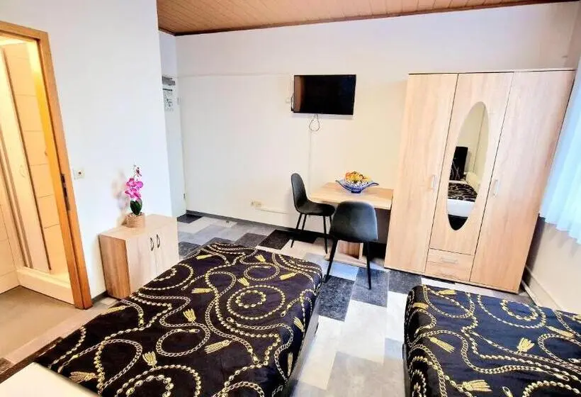 Standard-huone, Zur Schönen Lau  Monteurzimmer