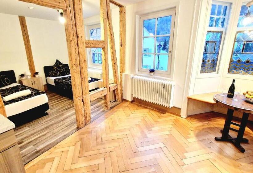 스탠다드 스튜디오, Zur Schönen Lau  Monteurzimmer