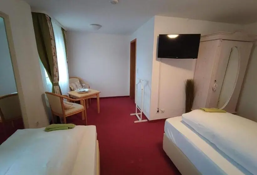 Standard-huone, Room In Guest Room   Pension Forelle   Doppelzimmer