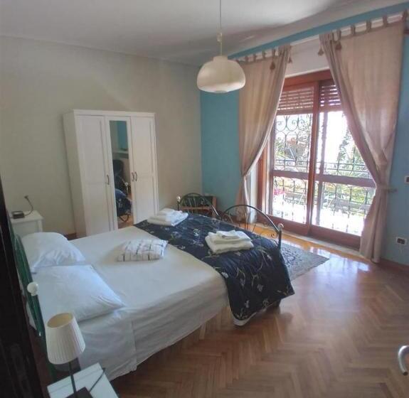 اتاق استاندارد با چشم‌انداز باغ, Casa Del Capitano Suite