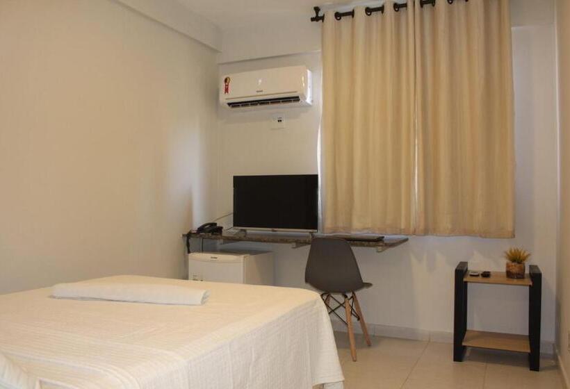 شقة غرفة واحدة, North Hoteis