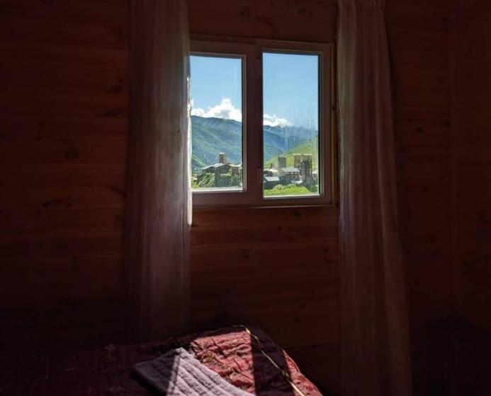 اتاق استاندارد, Guesthouse Latphari