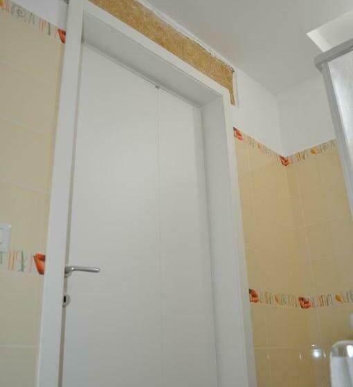 スタンダードルーム, B&b Corte Regina Esther