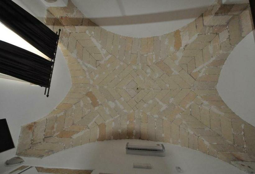 スタンダードルーム, B&b Corte Regina Esther