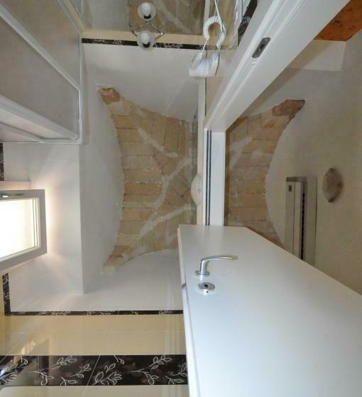 スタンダードルーム, B&b Corte Regina Esther