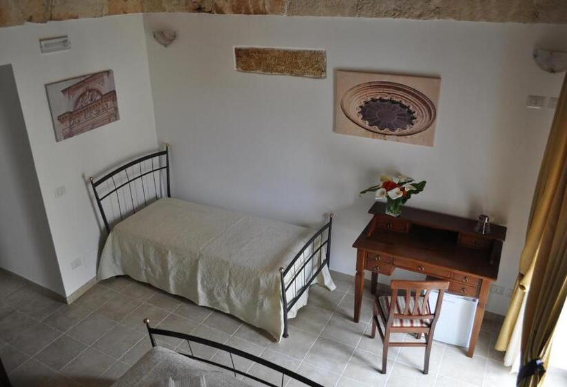 スタンダードルーム, B&b Corte Regina Esther