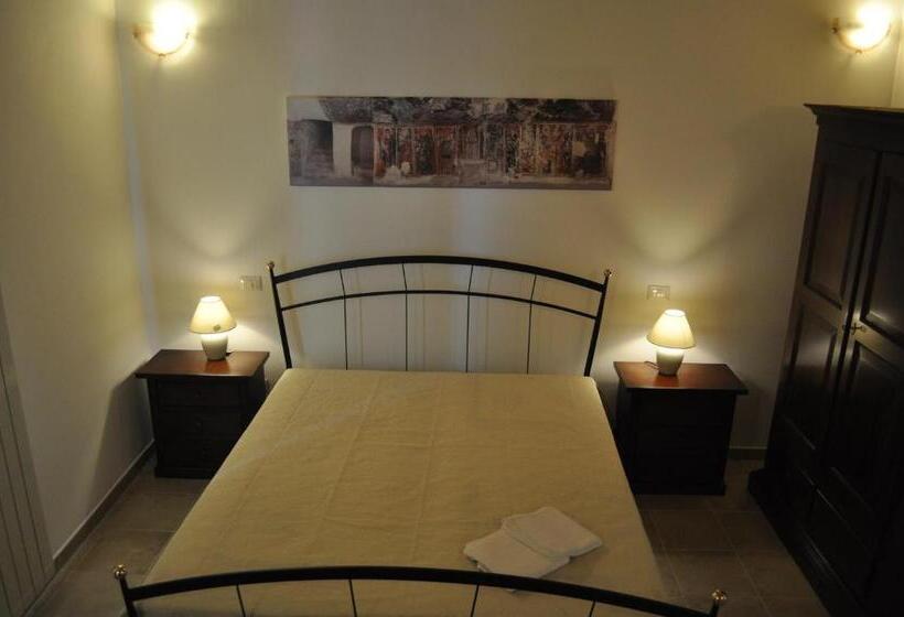 スタンダードルーム, B&b Corte Regina Esther