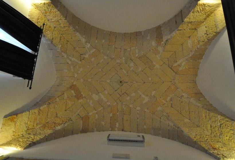 スタンダードルーム, B&b Corte Regina Esther