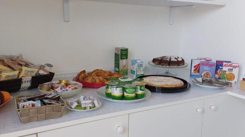 スタンダードルーム, B&b Corte Regina Esther