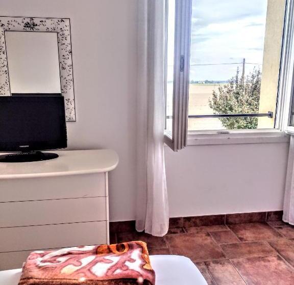 バス共有のスタンダードルーム, Affittacamere Di Andrea Bertolino Argelato