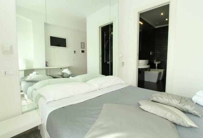 اتاق استاندارد, Caos Calmo