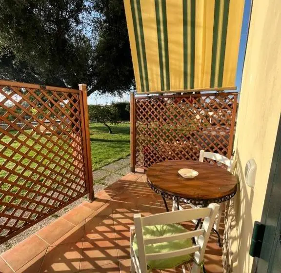 آپارتمان 1 خوابه همکف, I Lecci Guesthouse