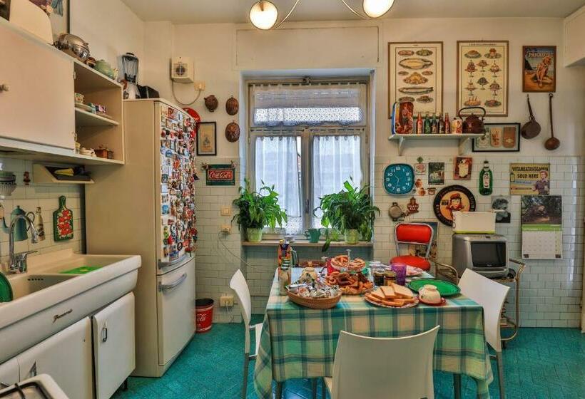 اتاق استاندارد با سرویس بهداشتی مشترک, La Terrazza Sul Po