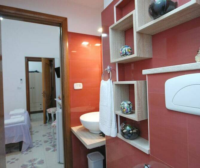 غرفة قياسية, Villa Quattro Pini