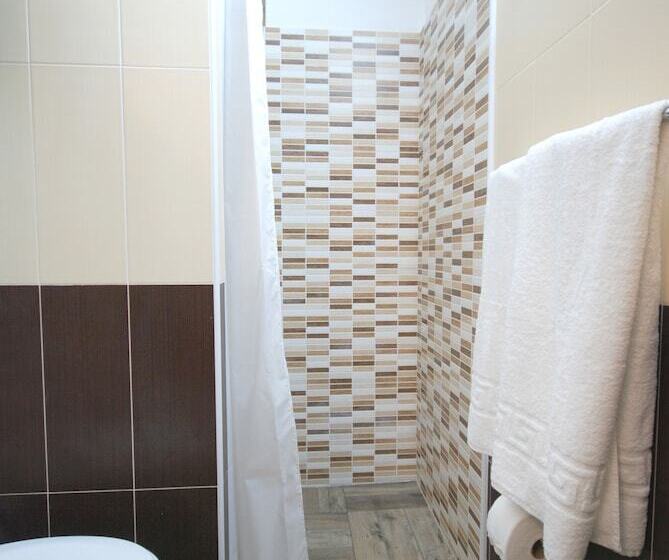 غرفة قياسية, Villa Quattro Pini