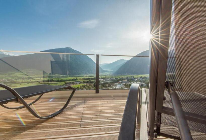 סוויטת ג'וניור עם טרסה, Bio Hotel Panorama