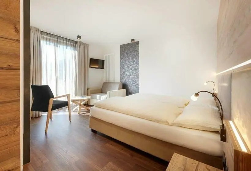 Standard-huone, Al Cervo