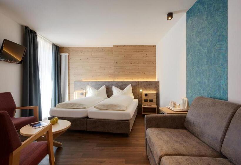 غرفة ديلوكس, Al Cervo