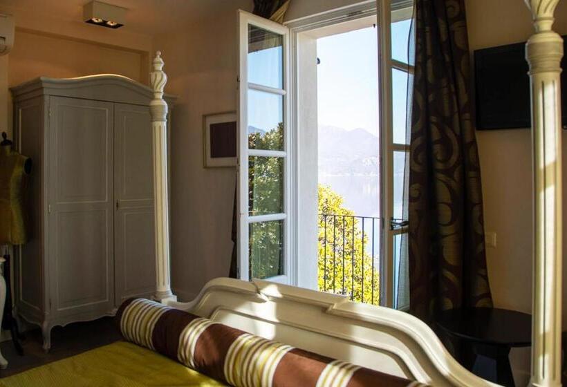 Superior room with lake view, Arancioamaro