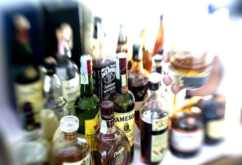 Superior Oda, Florian