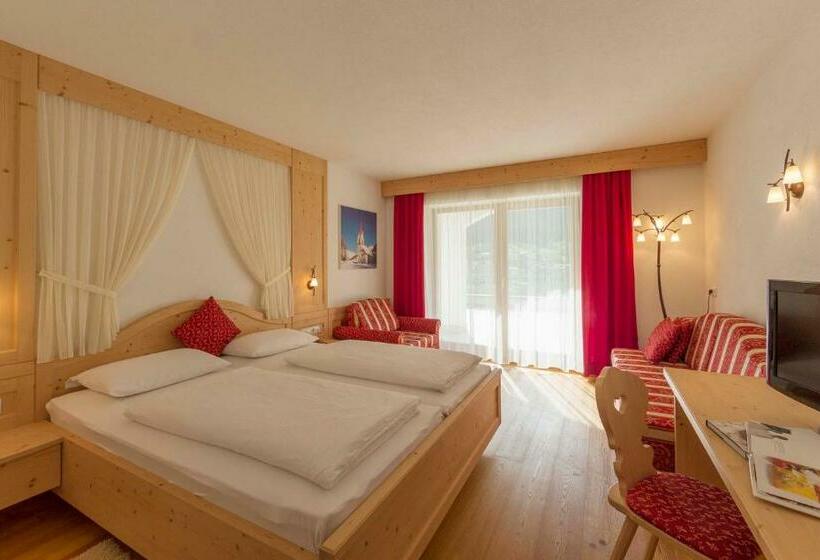 패밀리 룸 산 전망, Foestlerhof