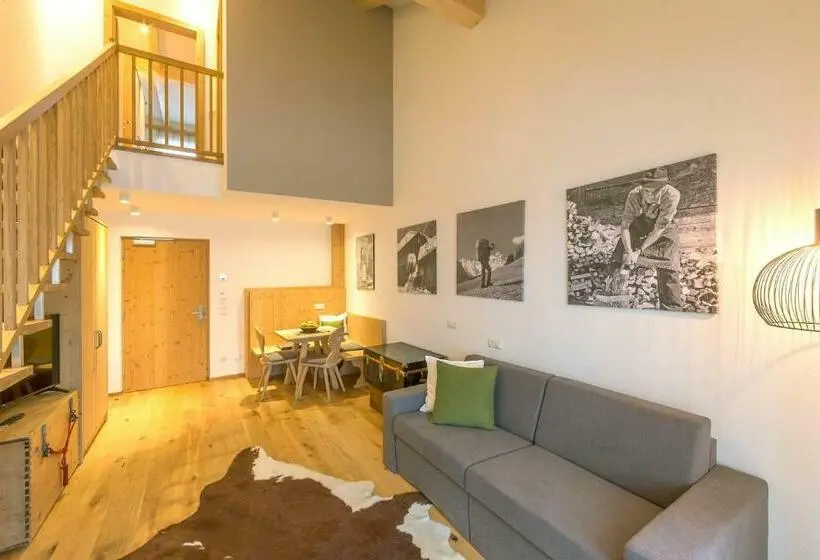 Juniorsviitti Vuoristonäkymä, Foestlerhof
