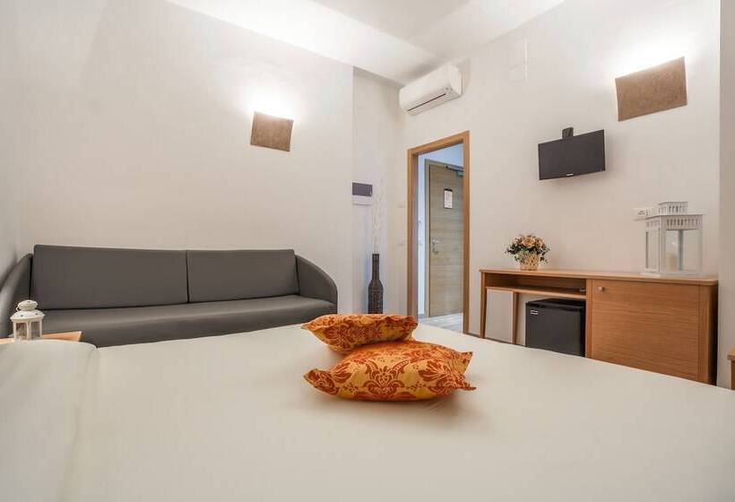 חדק דלוקס עם ג'קוזי, Il Buongustaio