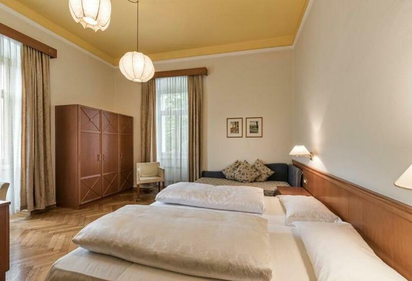 חדר סטנדרט, Jarolim