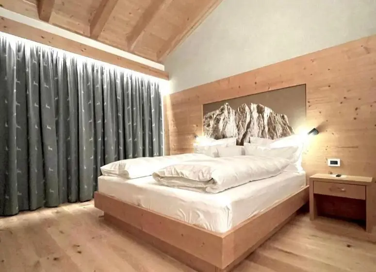 اتاق استاندارد با بالکن, Jägerhof
