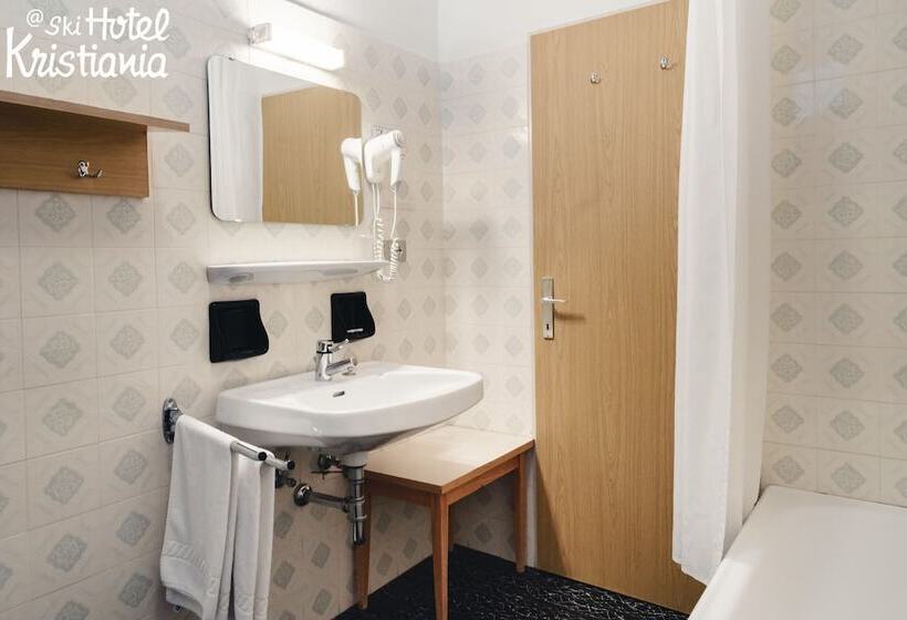 Номер Стандарт, Kristiania Small Dolomites