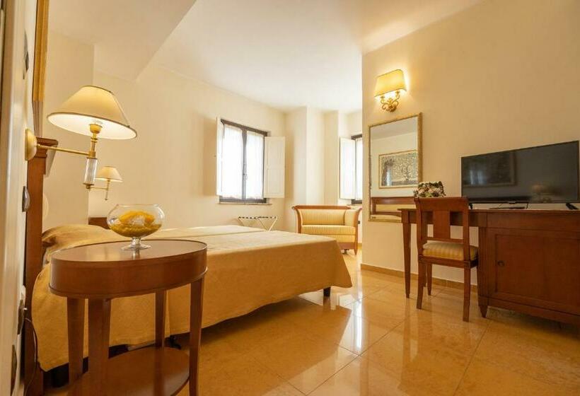 Номер Стандарт, Ristorante Vecchia Vibo