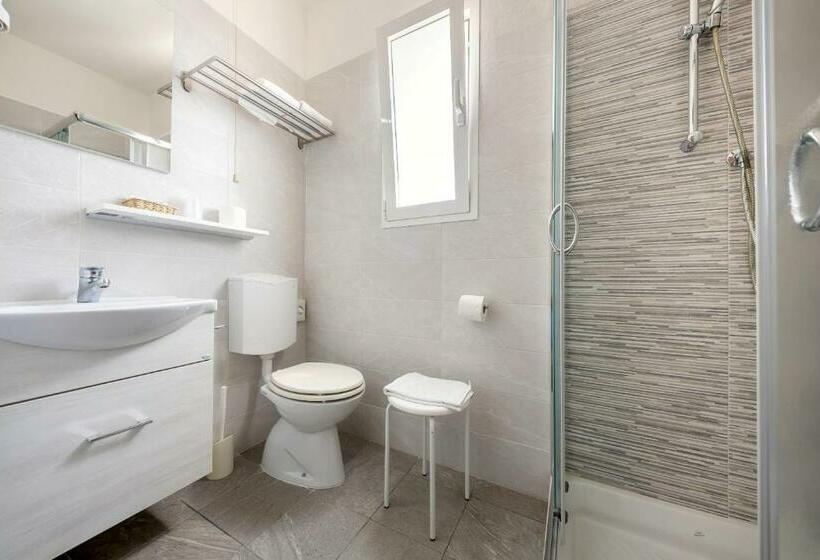 Quarto Estandar, Stoccarda