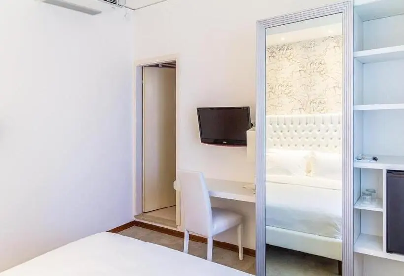 Standard Yhden Hengen Huone, Park Hotel Pineta