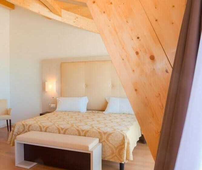 חדר דלוקס צדדי נוף לים, Park Hotel Pineta