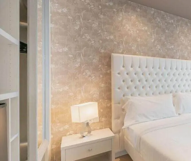 Standard Kolmen Hengen Huone Parveke, Park Hotel Pineta